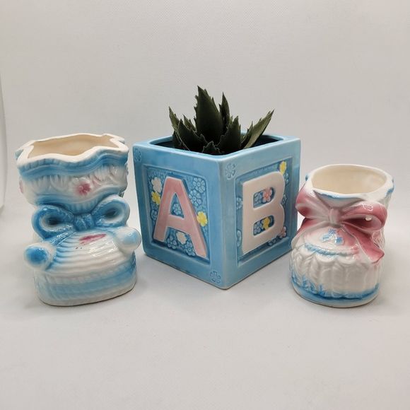 Nursery Decor Vintage Ceramic Pots Made in Japan ABC'S Baby Shoes Set 3 - Picture 2 of 16